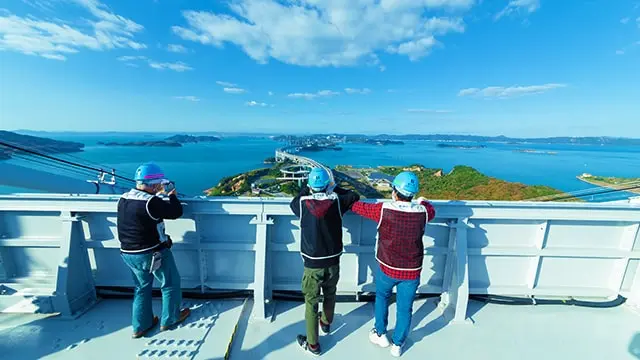 濑户大桥塔顶体验