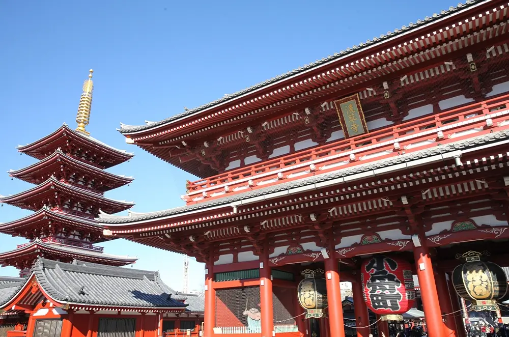 浅草寺で日本の歴史と文化にふれる