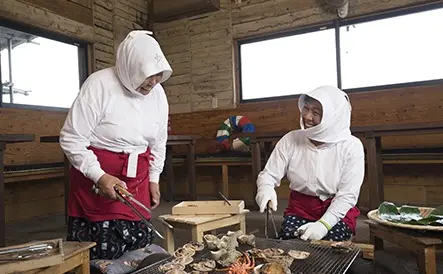 海女小屋Hachiman Kamado